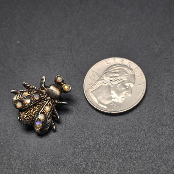 AJC Insect Fly Brooch Bronze Tone Aurora Borealis Rhinestone Vintage Bug Jewelry - Picture 7 of 7